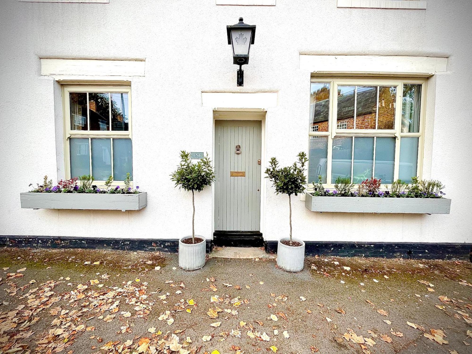 Ferienwohnung The One @ West End West Haddon Exterior foto